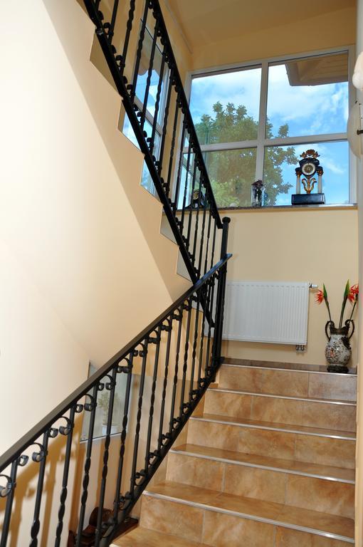 Farkas Apartman Siofok Exterior photo